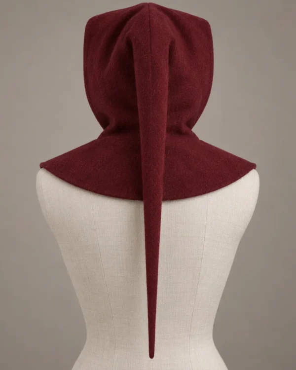 Plain Chaperon Hood with Liripipe, rear view